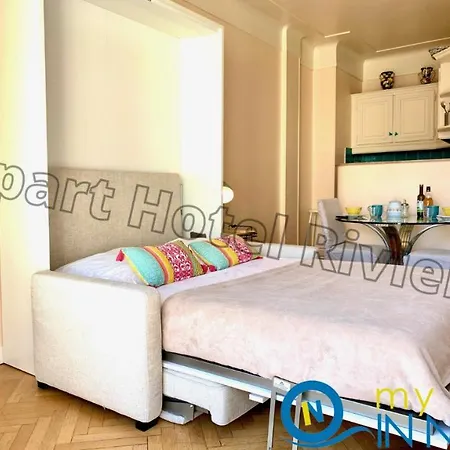 Riviera: Hyper-central With Sea-view Balcony Apartment